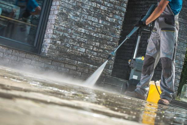 Best Driveway Pressure Washing  in Bally, PA